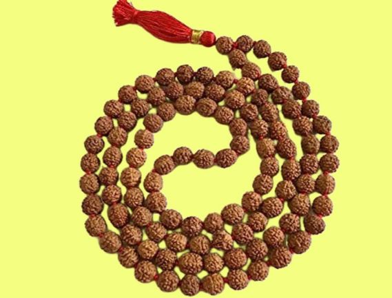 Manufacturer, Exporter, Importer, Supplier, Wholesaler, Retailer, Trader of Rudraksh Mala in New Delhi, Delhi, India.